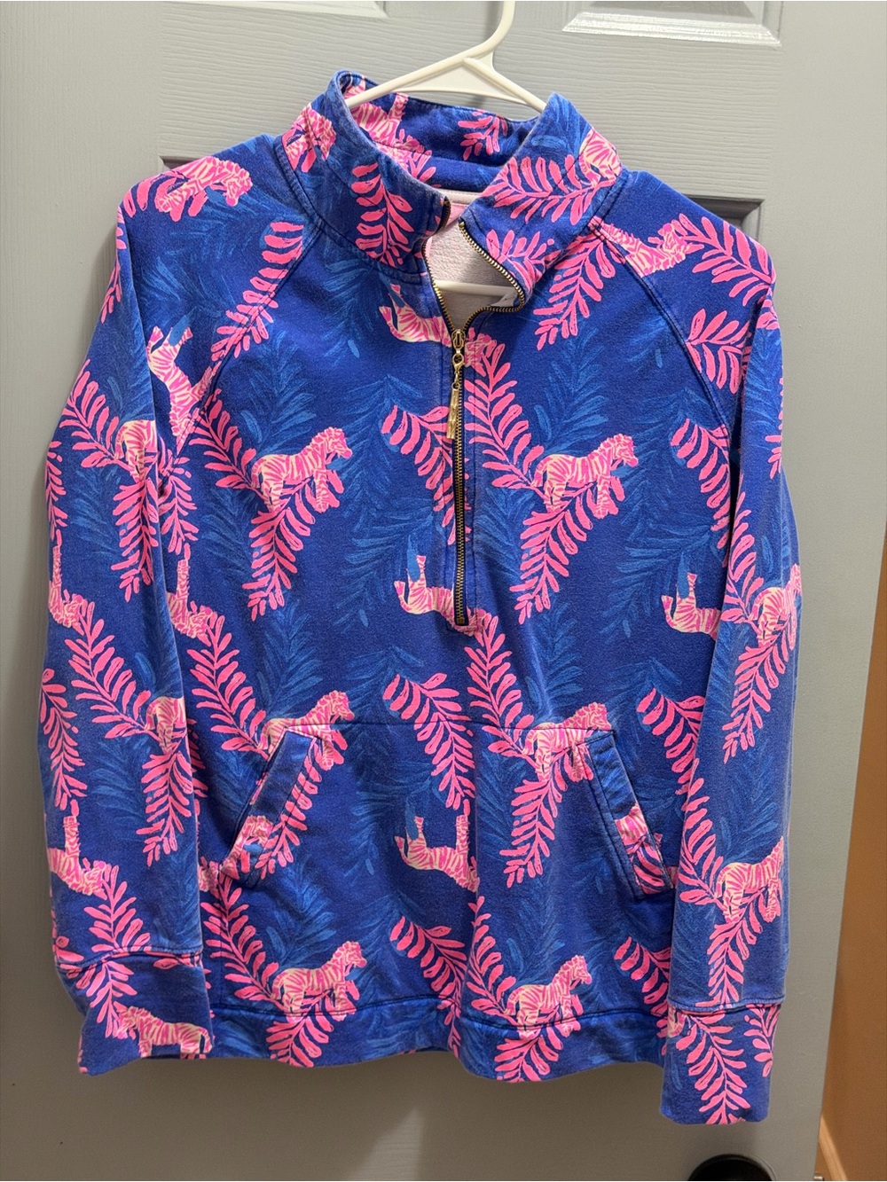 Lilly Pulitzer UPF 50+ Skipper Popover 1/4 Zip Dazzle Sz Small Zebras Blue/Pink